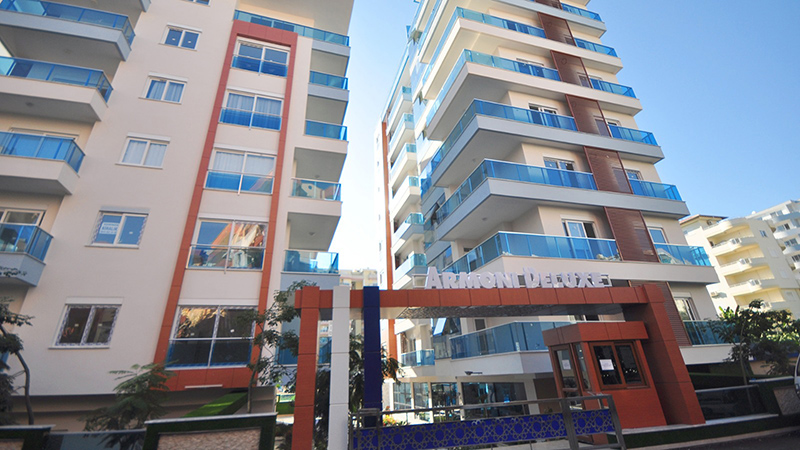 Полностью меблированая новая квартира планировки 2+1 в Алании, Махмутлар.
