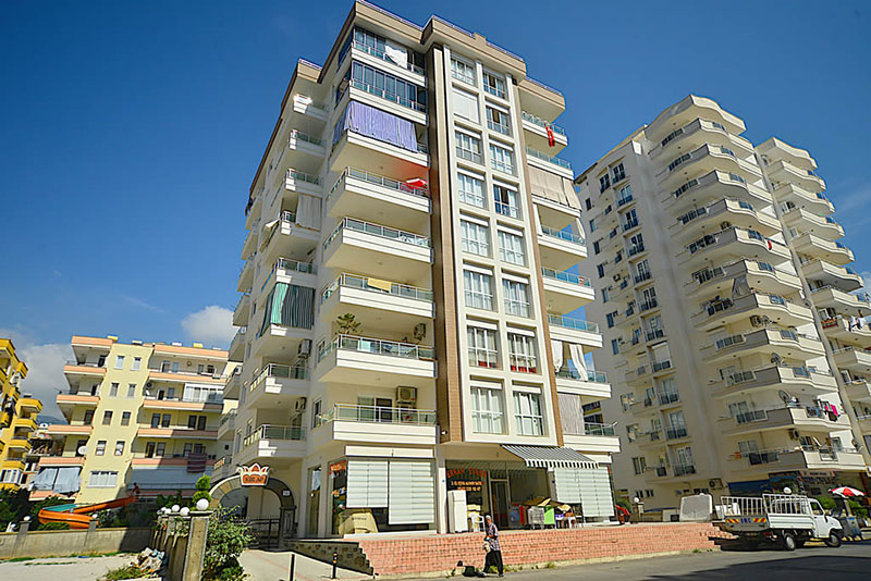 Продается трехкомнатная квартира в районе Махмутлар, Алания.